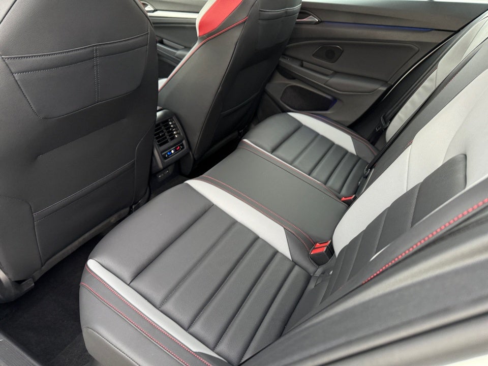 2025 Volkswagen Golf GTI 2.0T Autobahn