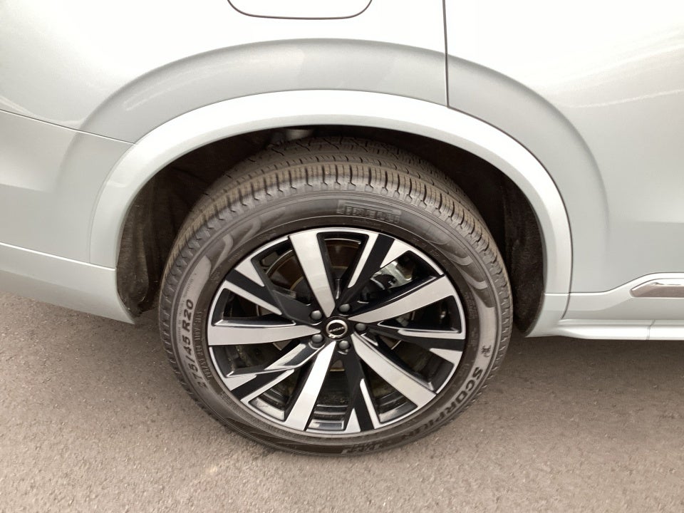 2026 Volvo XC90 Core