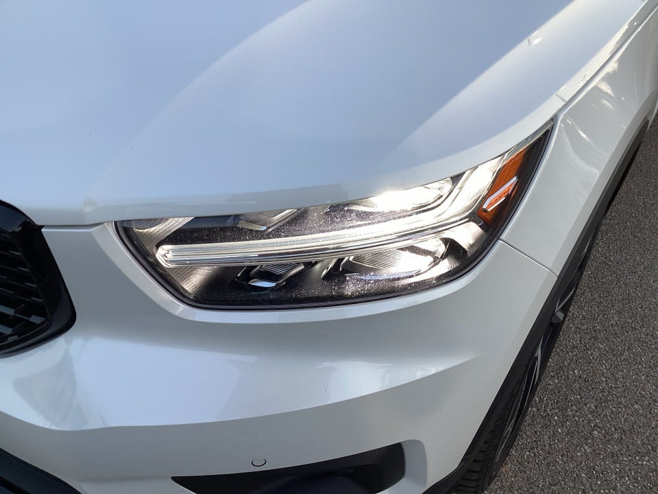 2020 Volvo XC40 T5 R-Design