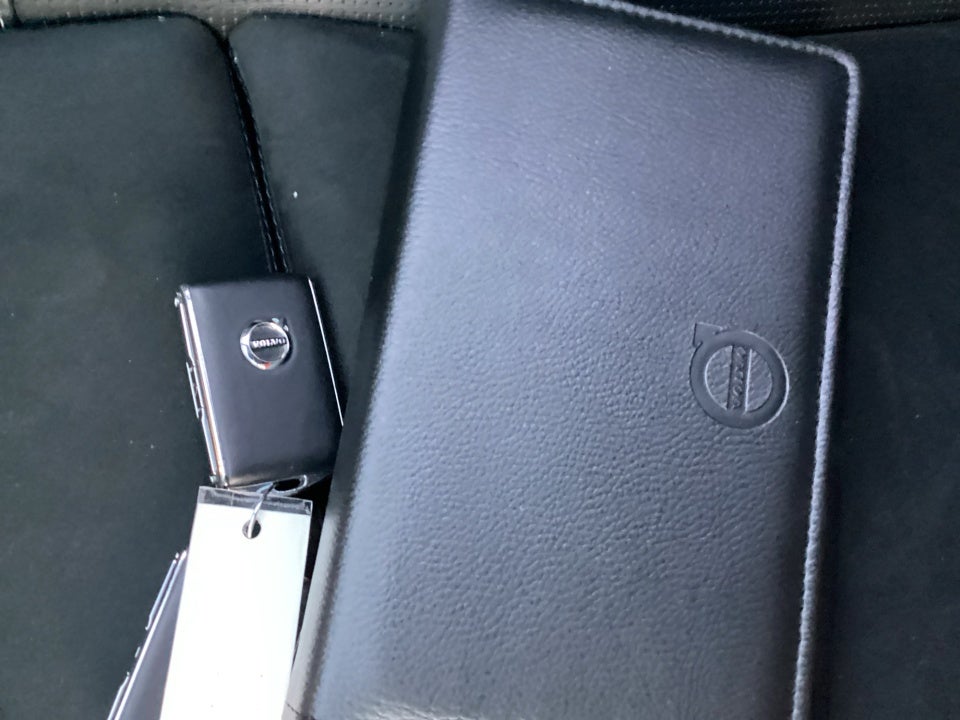 2020 Volvo XC40 T5 R-Design