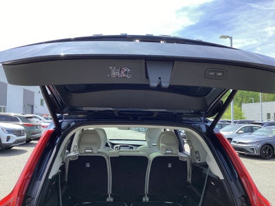 2023 Volvo XC90 B5 Core
