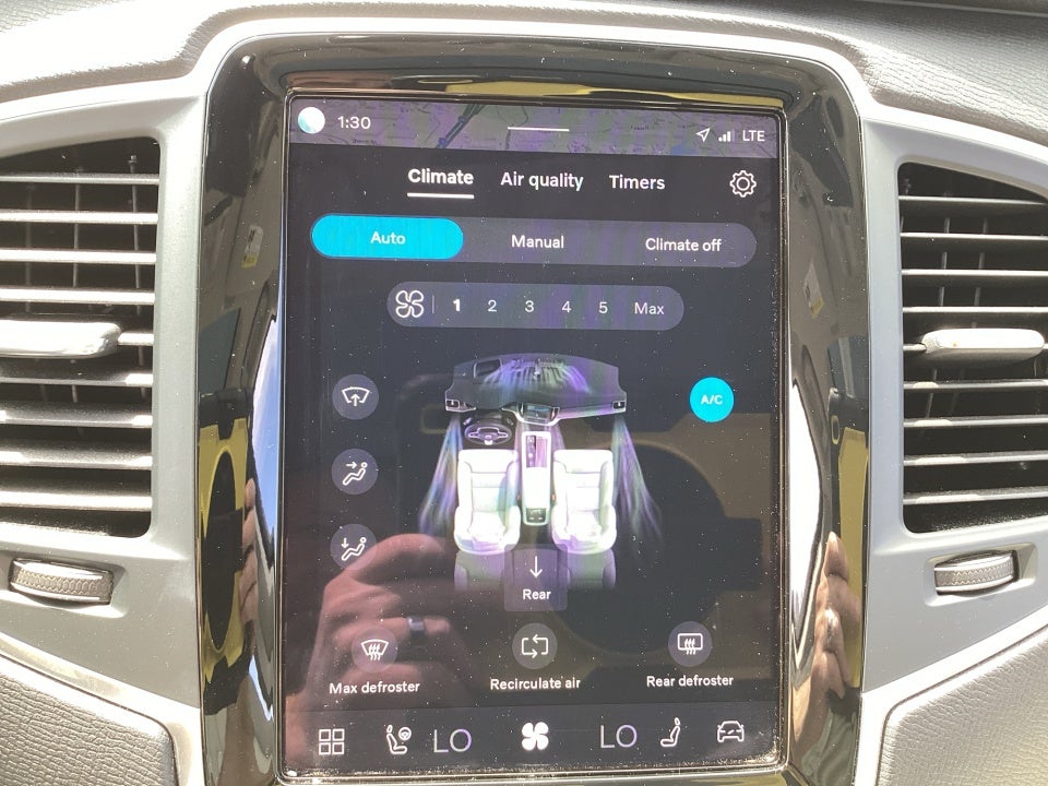 2023 Volvo XC90 B5 Core