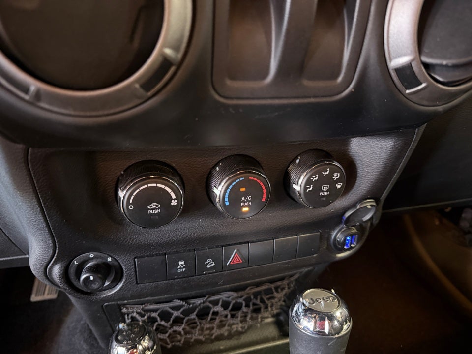 2018 Jeep Wrangler JK Sport S 4x4