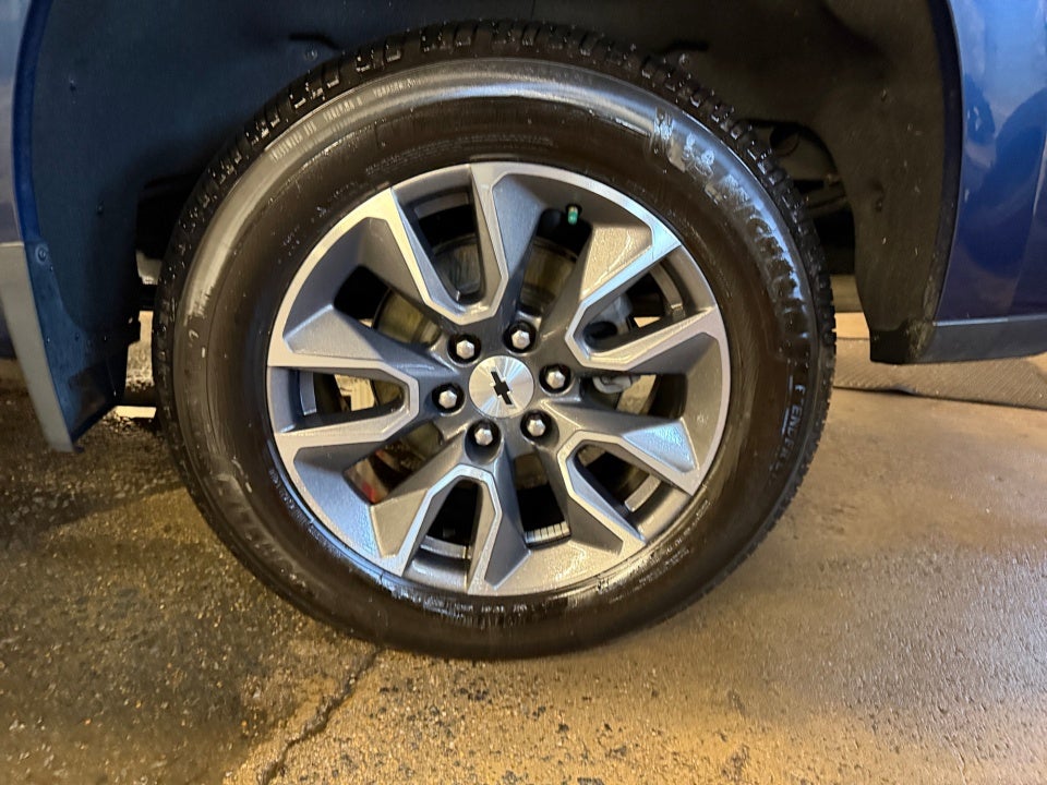 2021 Chevrolet Silverado 1500 4WD Crew Cab Short Bed RST