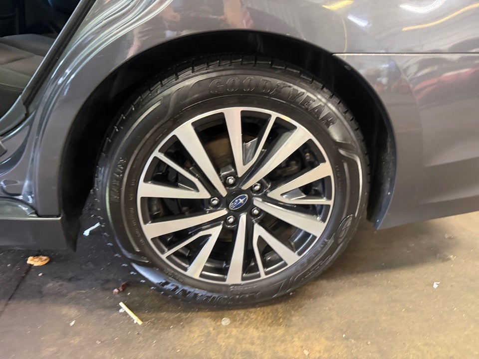 2018 Subaru Legacy Premium