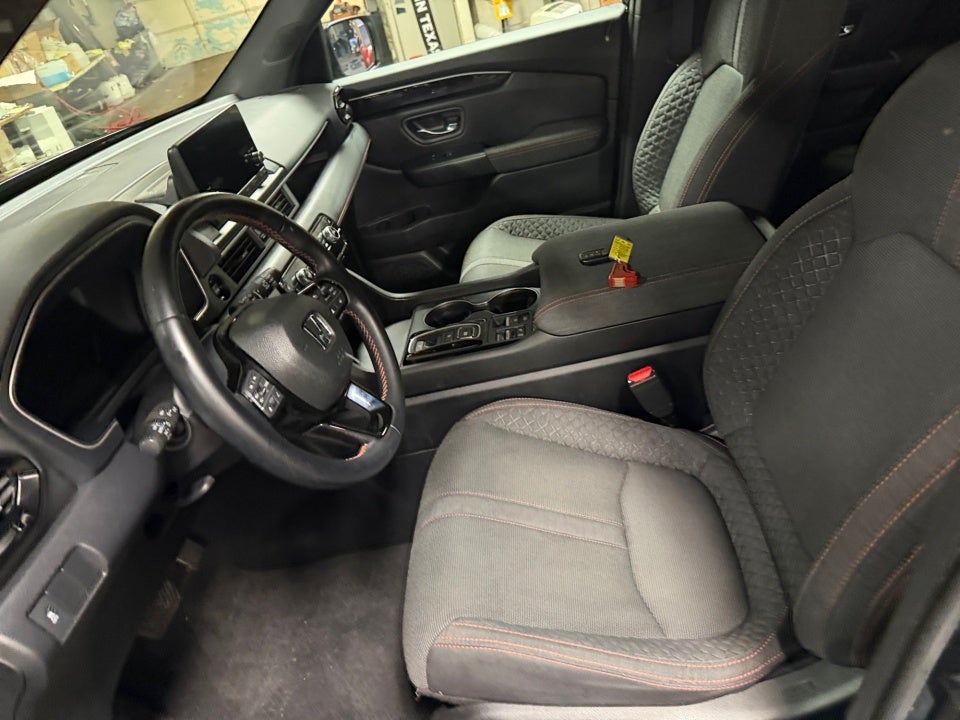 2023 Honda Pilot AWD Sport