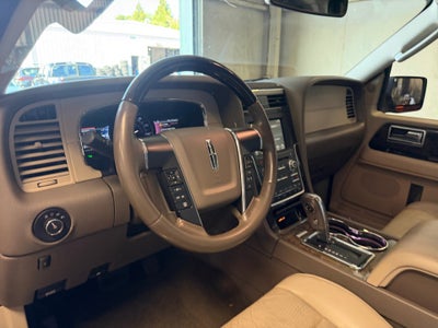2017 Lincoln Navigator Select
