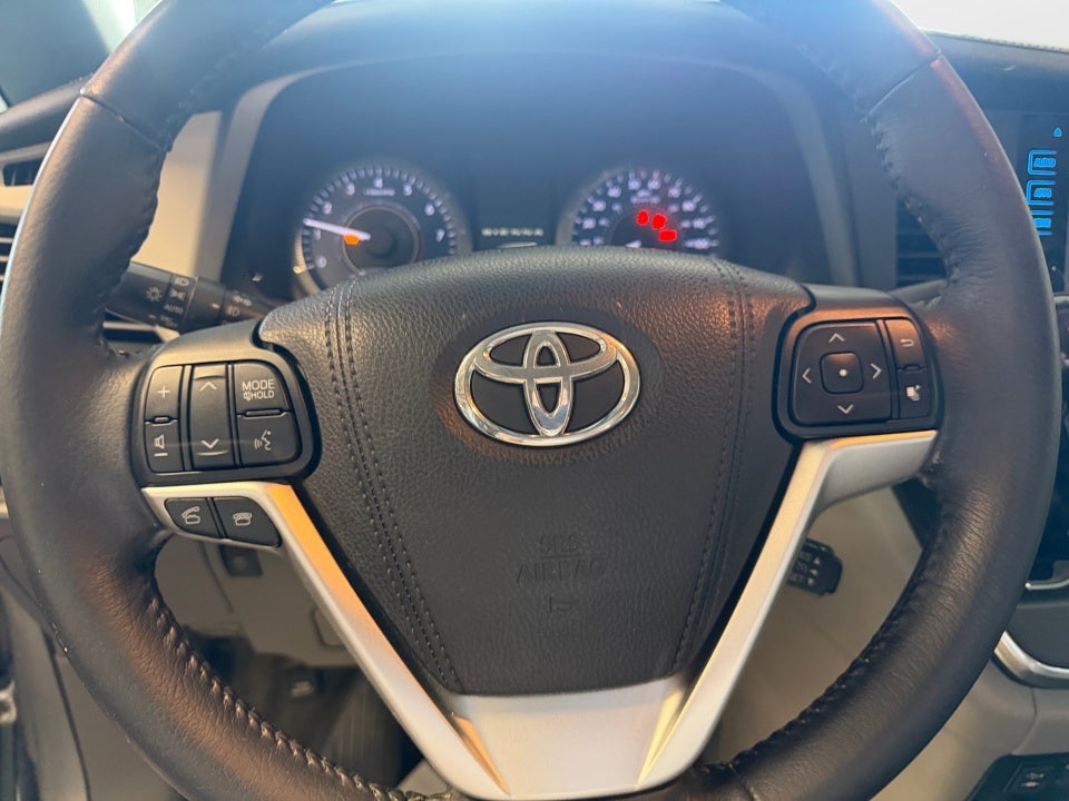 2016 Toyota Sienna XLE Premium