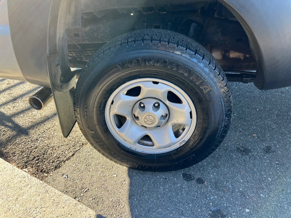 2007 Toyota Tacoma 4WD Reg I4 MT (Natl)