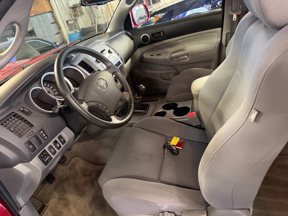 2009 Toyota Tacoma Base V6