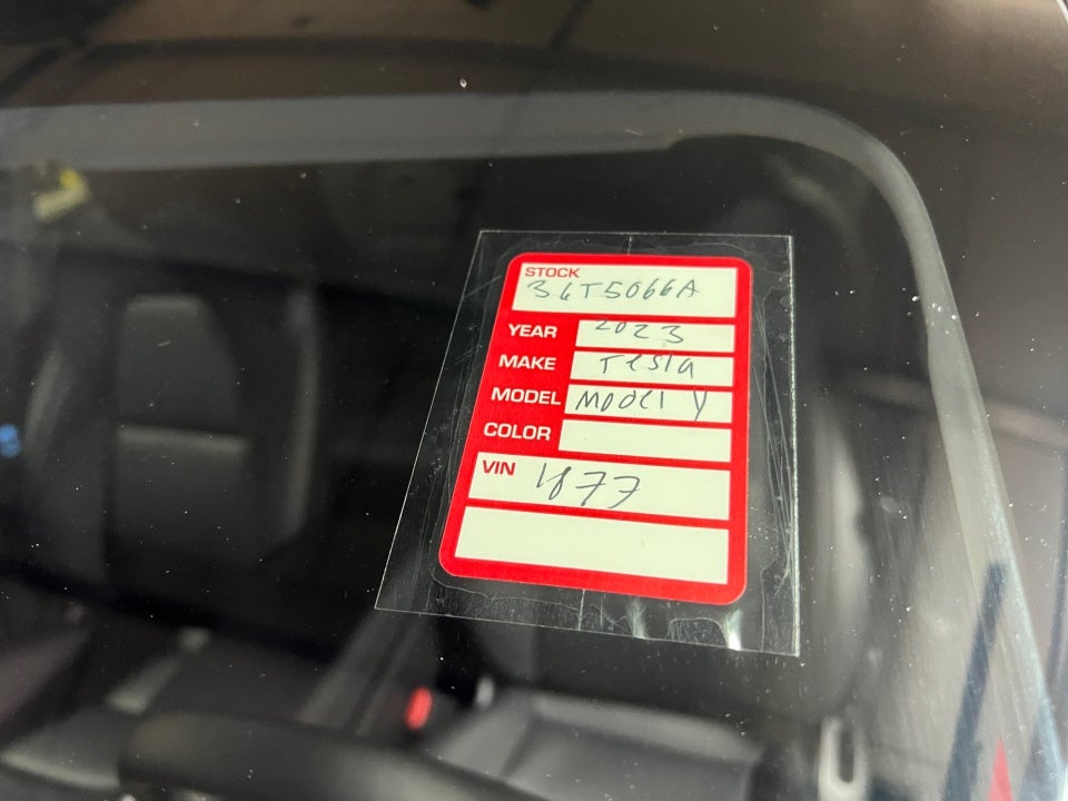 2023 Tesla Model Y Long Range Dual Motor All-Wheel Drive