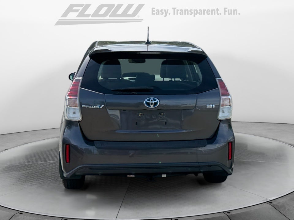 2017 Toyota Prius v Four