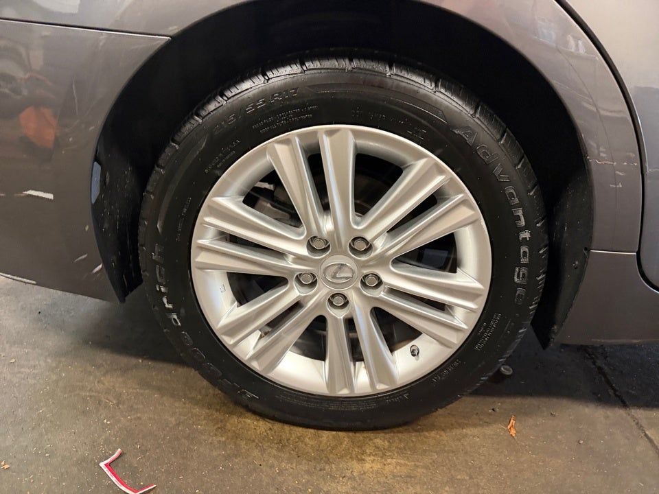 2015 Lexus ES 350 4dr Sdn