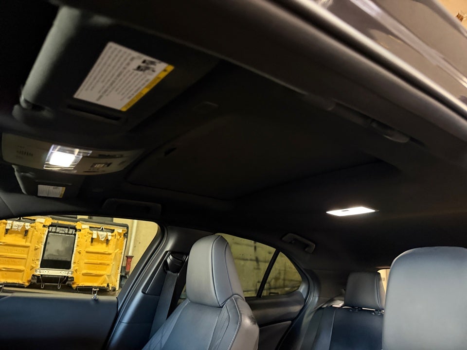 2025 Lexus UX 300h F SPORT Design