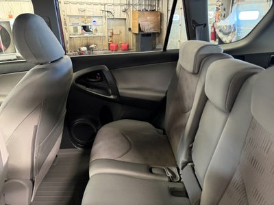 2010 Toyota RAV4 FWD 4dr 4-cyl 4-Spd AT (Natl)