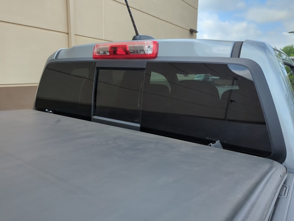 2024 Chevrolet Colorado 4WD LT