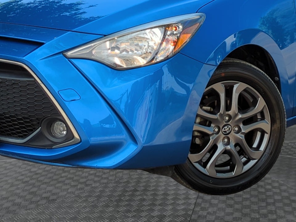 2019 Toyota Yaris Sedan LE
