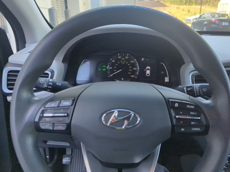 2018 Hyundai Ioniq Hybrid Blue