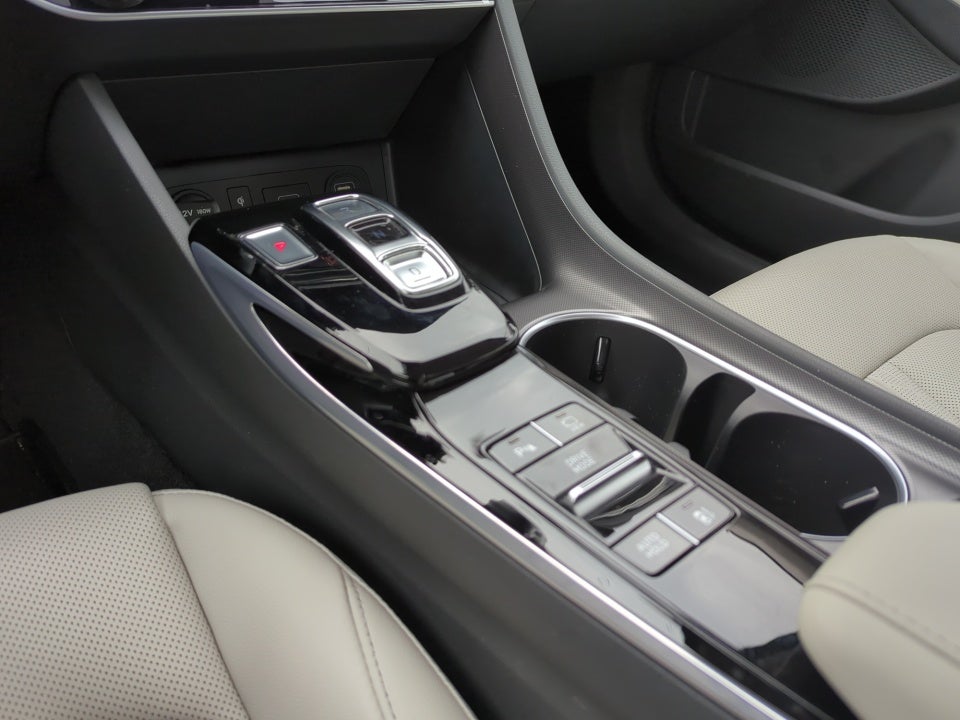 2023 Hyundai Sonata Hybrid Limited