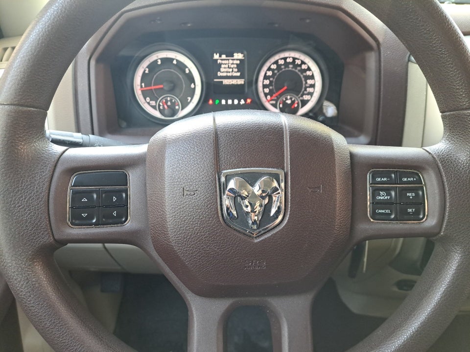 2013 RAM 1500 SLT