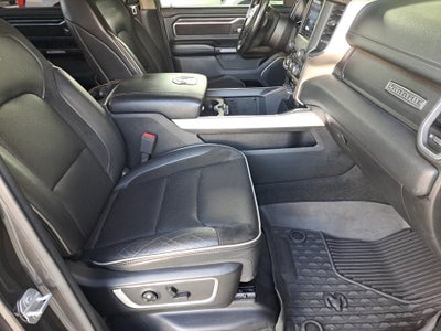 2020 RAM 1500 Laramie Crew Cab 4x4 6'4" Box