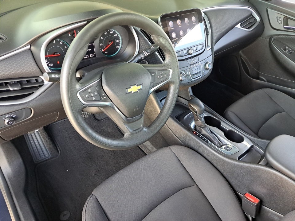 2025 Chevrolet Malibu FWD LS