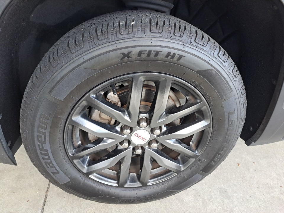 2017 GMC Acadia SLT-1