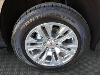 2025 GMC Yukon 4WD Denali