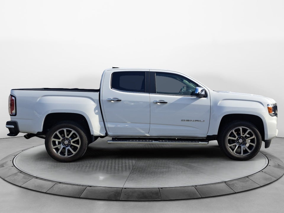 2022 GMC Canyon 4WD Crew Cab Short Box Denali
