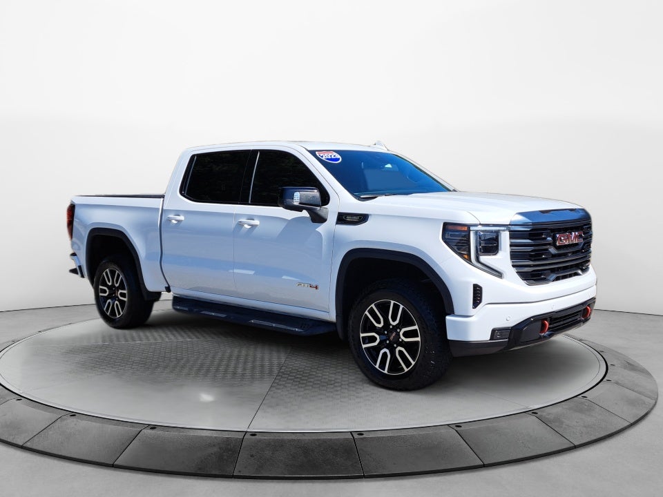 2023 GMC Sierra 1500 4WD Crew Cab Short Box AT4