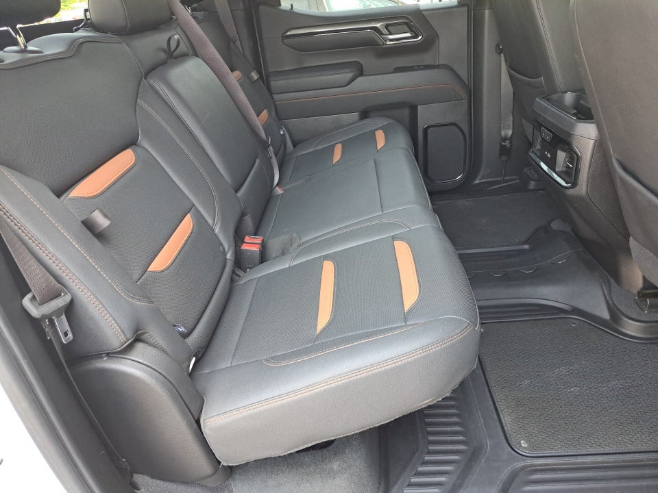 2023 GMC Sierra 1500 4WD Crew Cab Short Box AT4