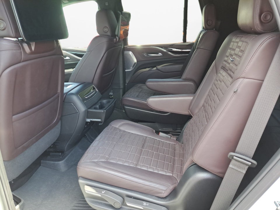 2024 Cadillac Escalade 4WD Sport Platinum