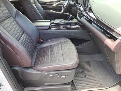 2024 Cadillac Escalade 4WD Sport Platinum