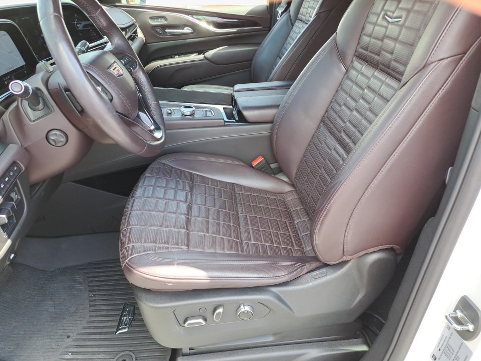 2024 Cadillac Escalade 4WD Sport Platinum