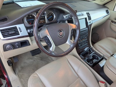2010 Cadillac Escalade Luxury