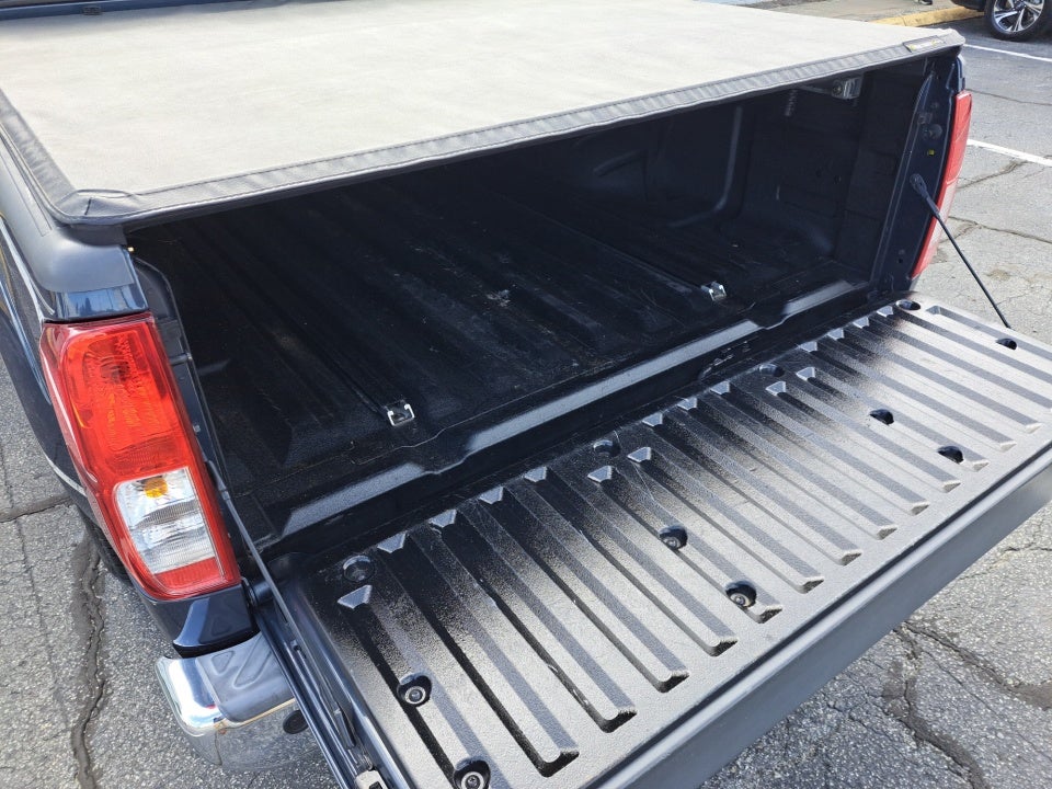 2015 Nissan Frontier SV