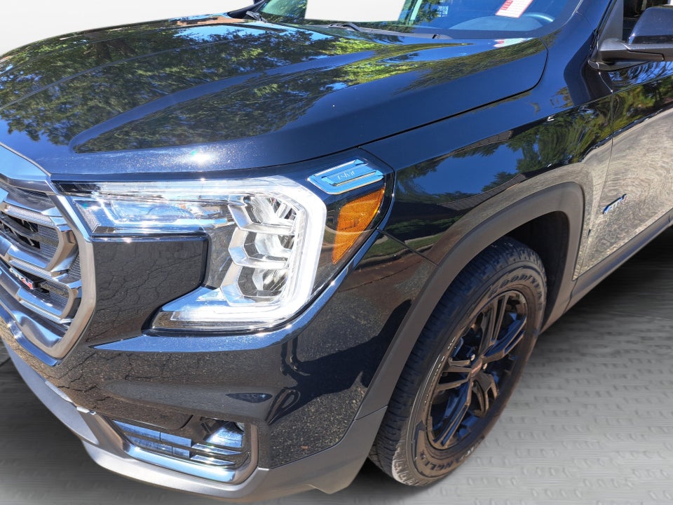 2024 GMC Terrain AT4