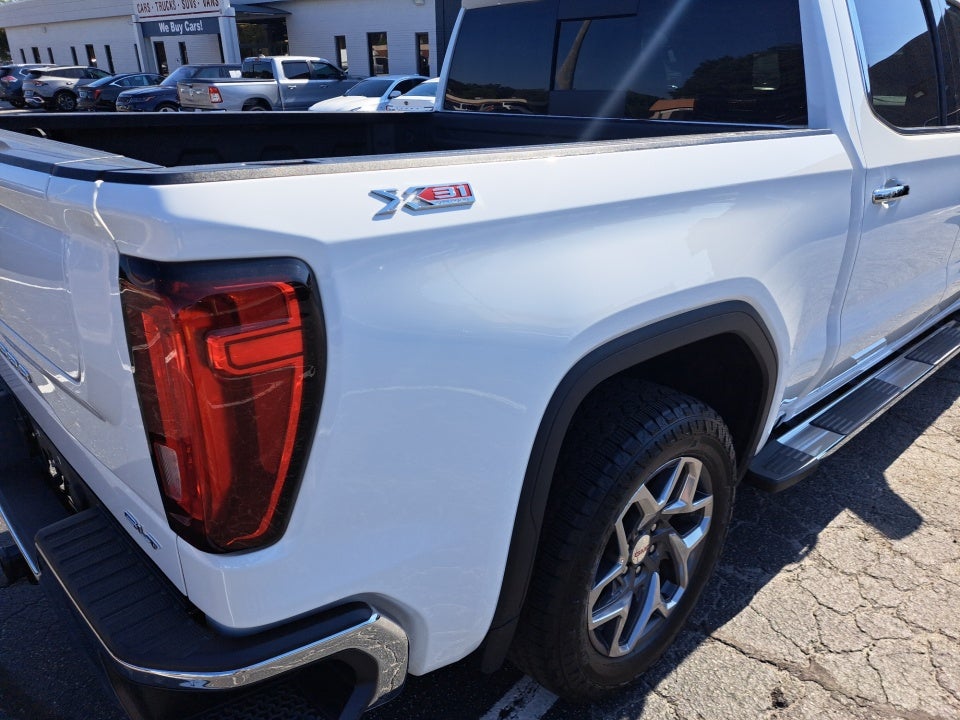 2023 GMC Sierra 1500 4WD Crew Cab Short Box SLT