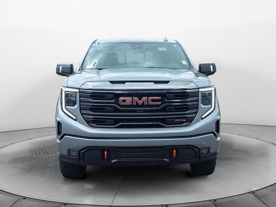 2024 GMC Sierra 1500 4WD Crew Cab Short Box AT4