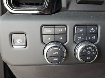 2024 GMC Sierra 1500 4WD Crew Cab Short Box AT4