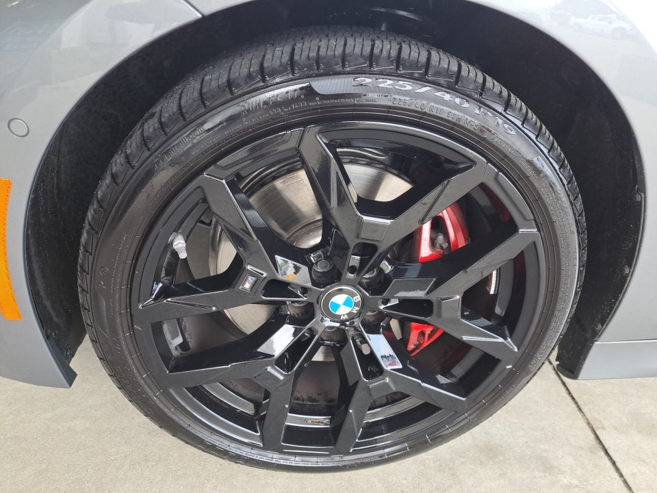 2025 BMW 330i 330i xDrive