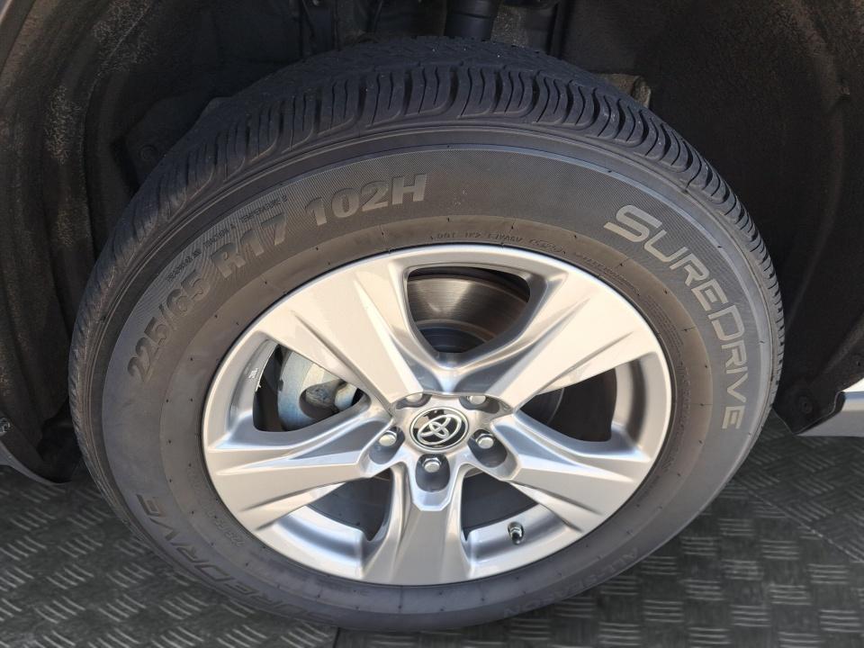 2024 Toyota RAV4 Hybrid Hybrid LE