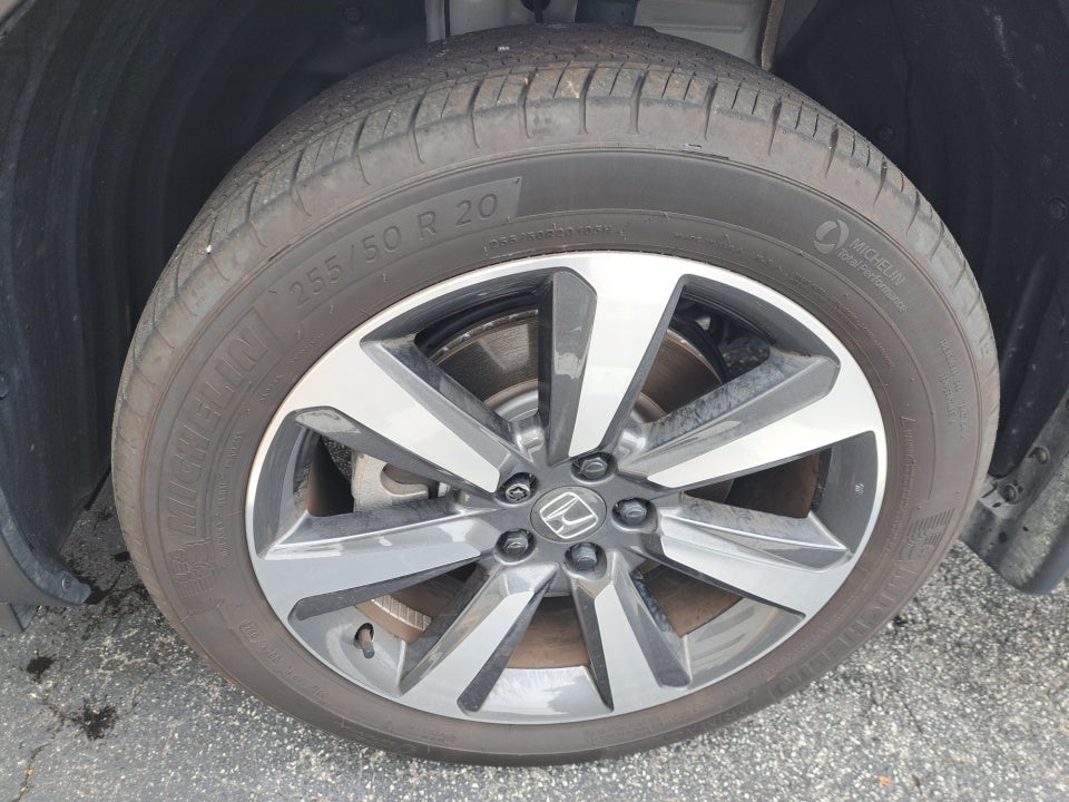 2025 Honda Pilot Touring