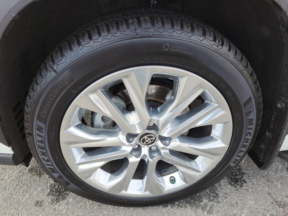 2020 Toyota Highlander Hybrid Limited