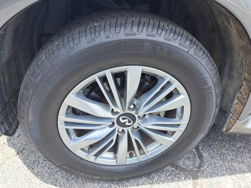 2021 INFINITI QX80 LUXE AWD