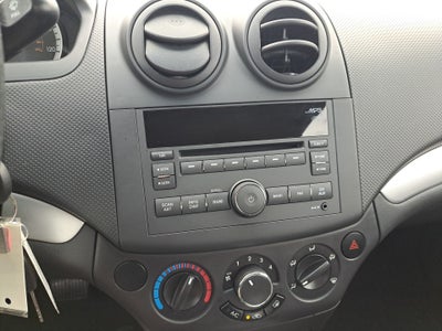 2011 Chevrolet Aveo 1LT