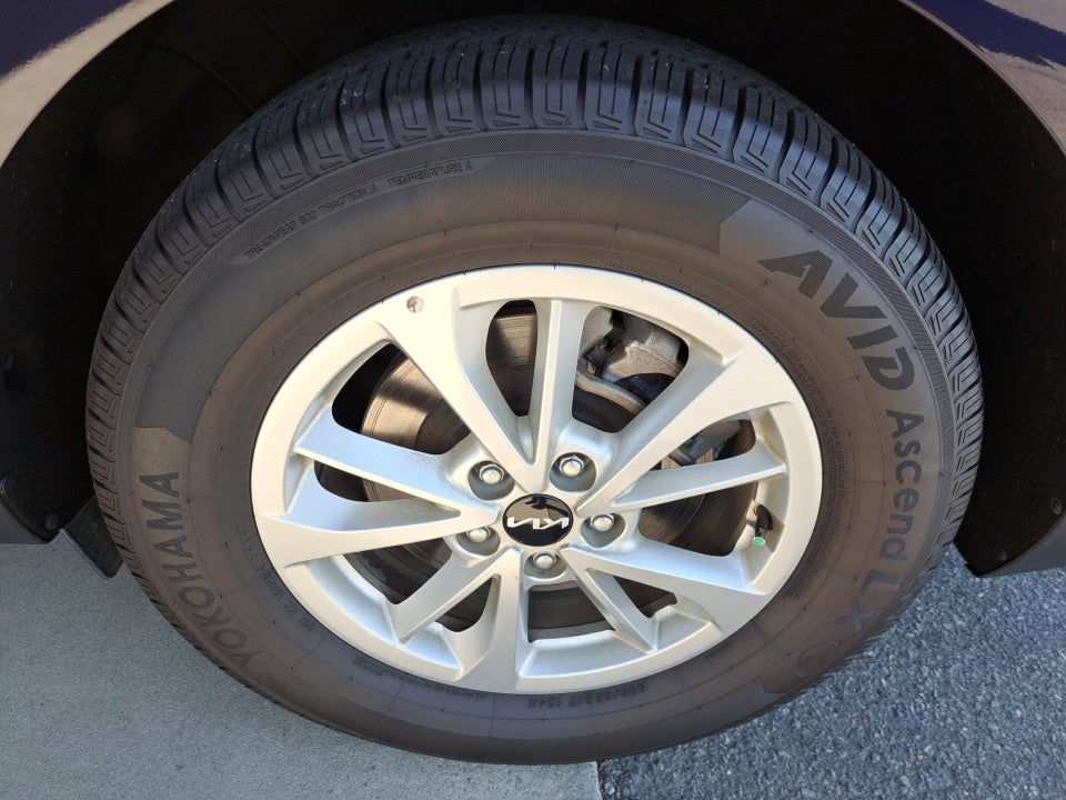 2023 Kia Carnival MPV LX Seat Package