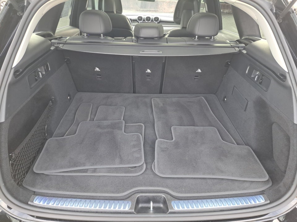 2024 Mercedes-Benz GLC 300 SUV