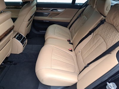 2016 BMW 7 Series 750i