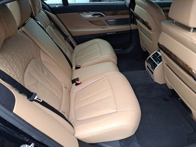 2016 BMW 7 Series 750i